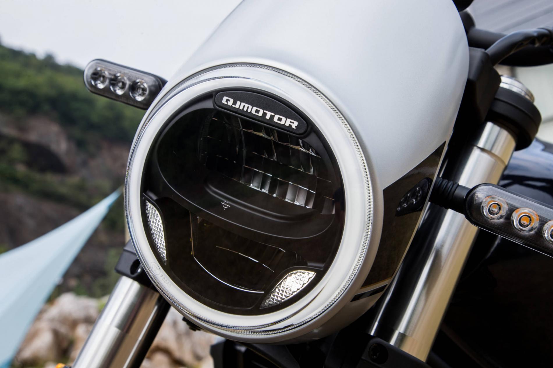 SRV 550